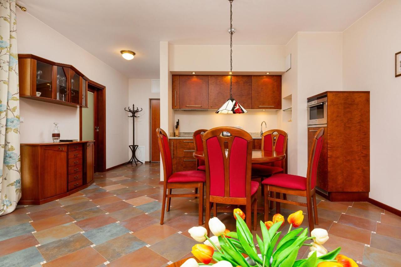 Apartments Mokotow Obrzezna By Noclegi Renters Варшава Екстер'єр фото