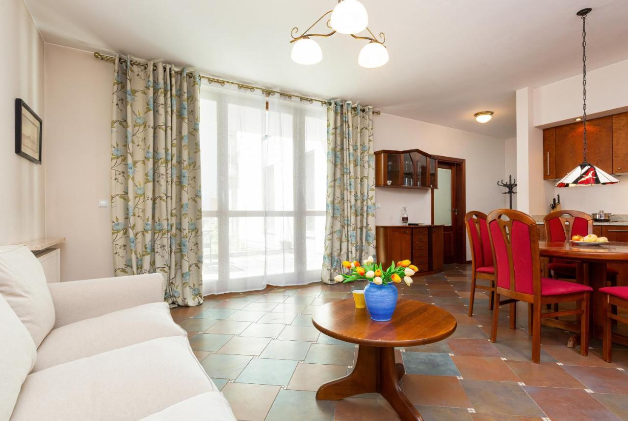 Apartments Mokotow Obrzezna By Noclegi Renters Варшава Екстер'єр фото