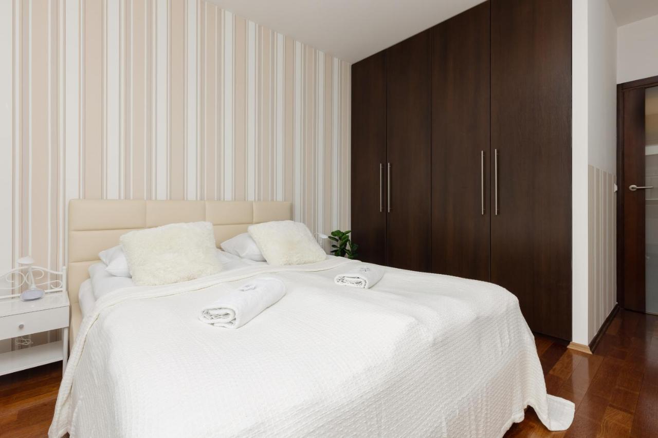 Apartments Mokotow Obrzezna By Noclegi Renters Варшава Екстер'єр фото